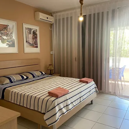 Wake Up By The Sea-beachfront In Qerret, Albania