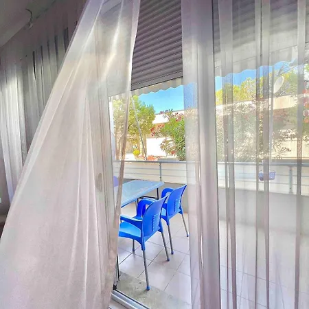 Апартаменты Beachfront In Qerret, Albania