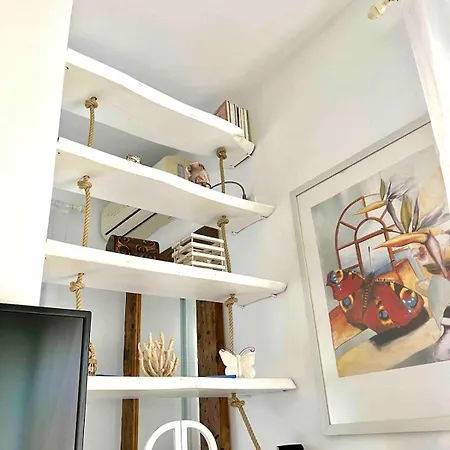 Apartment Wake Up By The Sea-beachfront In Qerret, Albania Golem (Tirana)