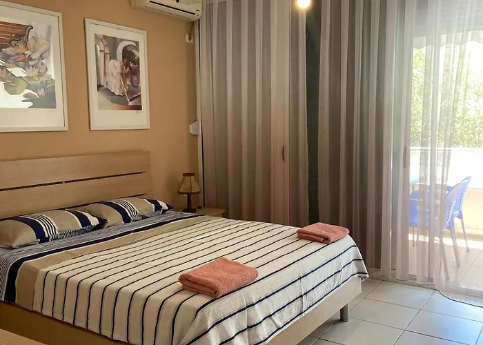 Wake Up By The Sea-beachfront In Qerret, Albania