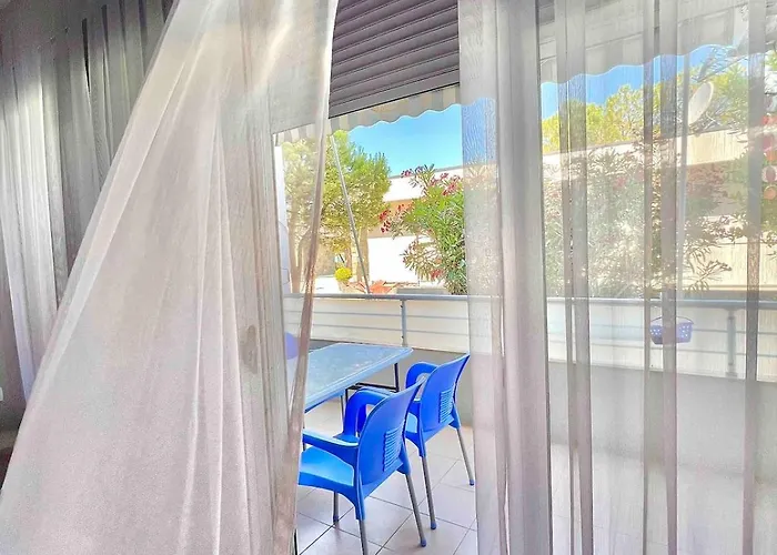 Apartman Wake Up By The Sea-beachfront In Qerret, Albania