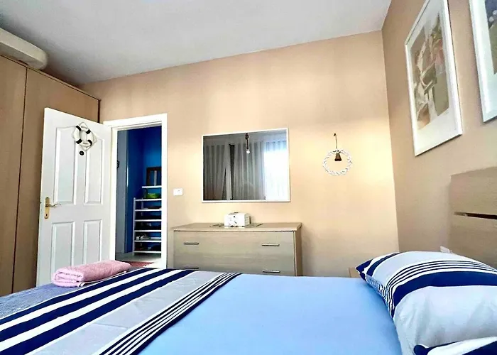 Wake Up By The Sea-beachfront In Qerret, Albania Apartment