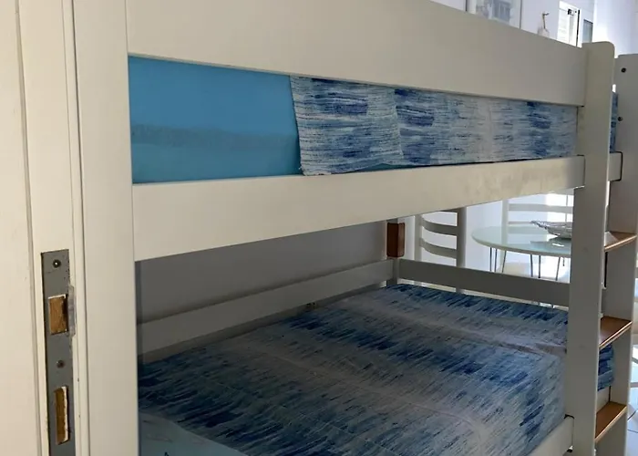 Apartman Wake Up By The Sea-beachfront In Qerret, Albania